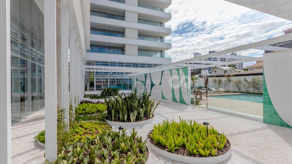 Apartamento com 3 Suítes e 163m² no Riva na Praia Brava em Itajaí