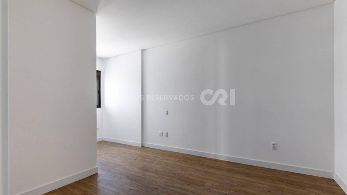 Apartamento com 2 Suítes no Boulevard Royal no Centro de Itapema