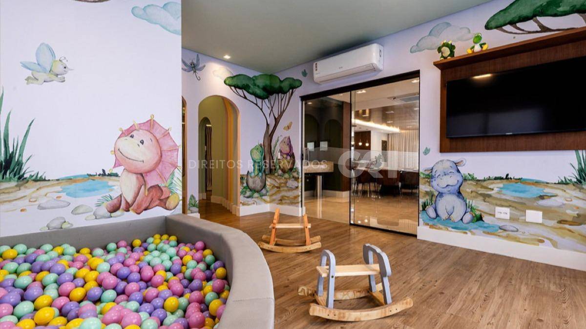 Apartamento com 2 Suítes no Boulevard Royal no Centro de Itapema