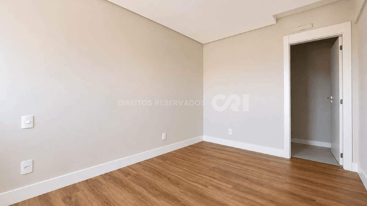 Apartamento vista para o Mar com 3 Suítes no Sky Brava na Praia Brava em Itajaí