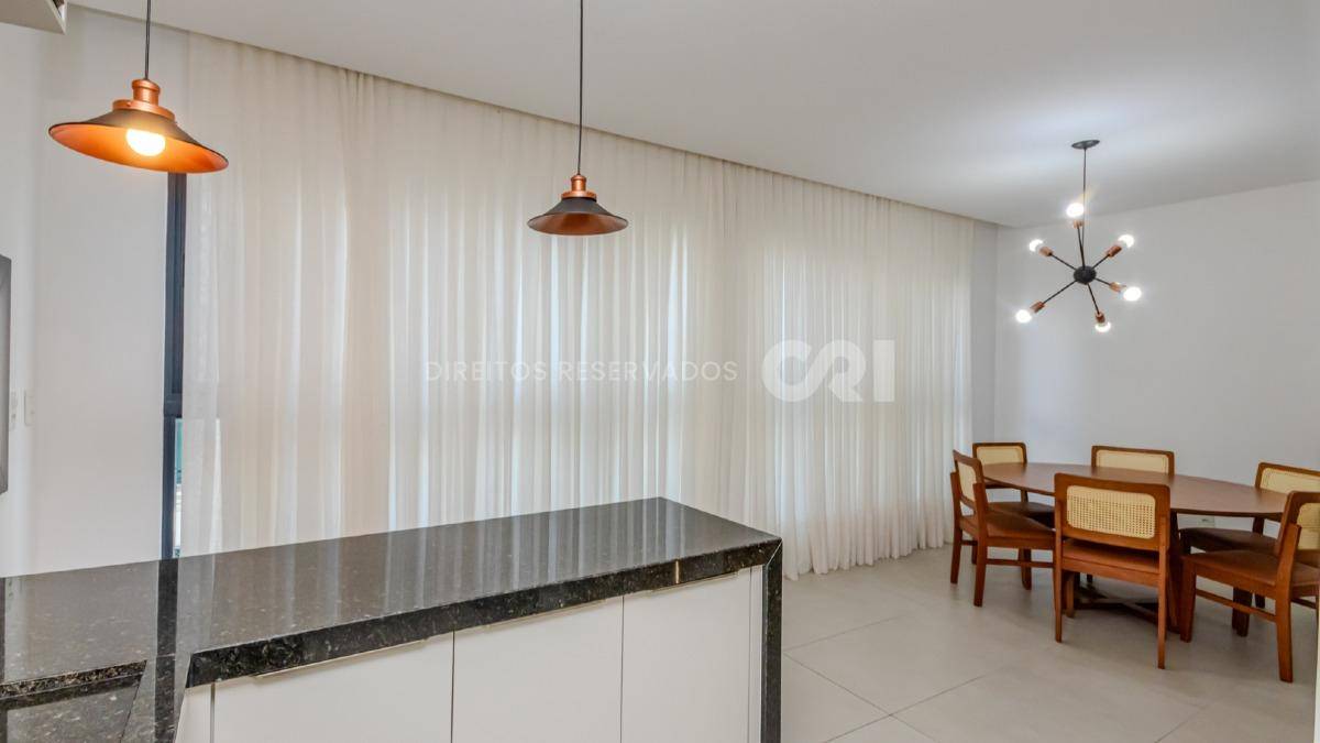 Apartamento Mobiliado com 3 Suítes no Edifício Tierra del Sol no Centro de Balneário Camboriú