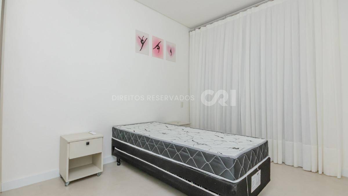 Apartamento Mobiliado com 3 Suítes no Edifício Tierra del Sol no Centro de Balneário Camboriú