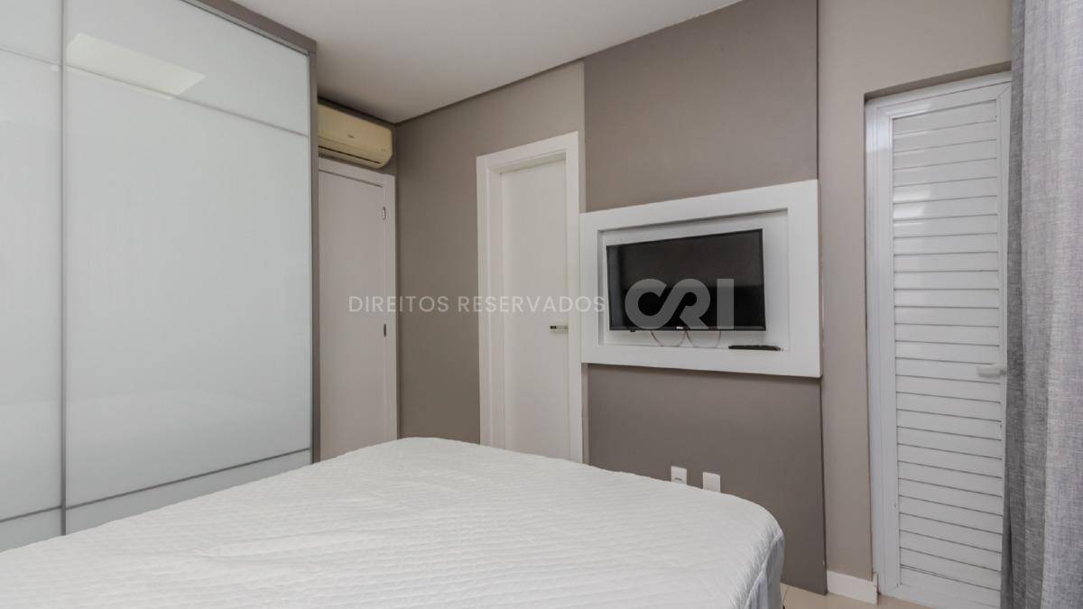 Apartamento com 4 suítes no Edifício Villa Castelli no Centro de Balneário Camboriú