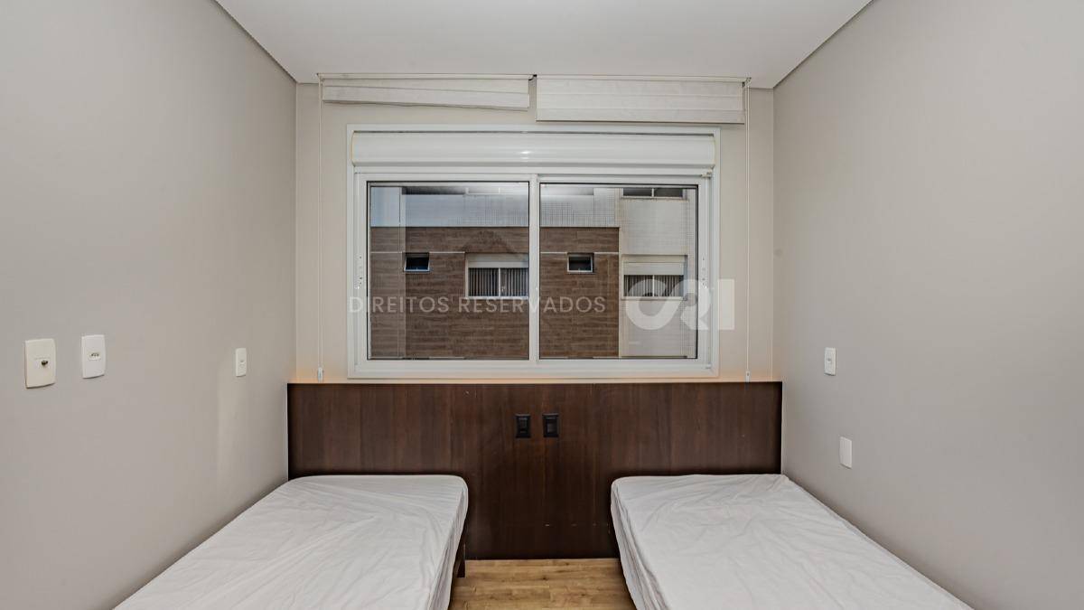Apartamento com 3 Suítes no Amores da Brava Club House na Praia Brava, Itajaí.