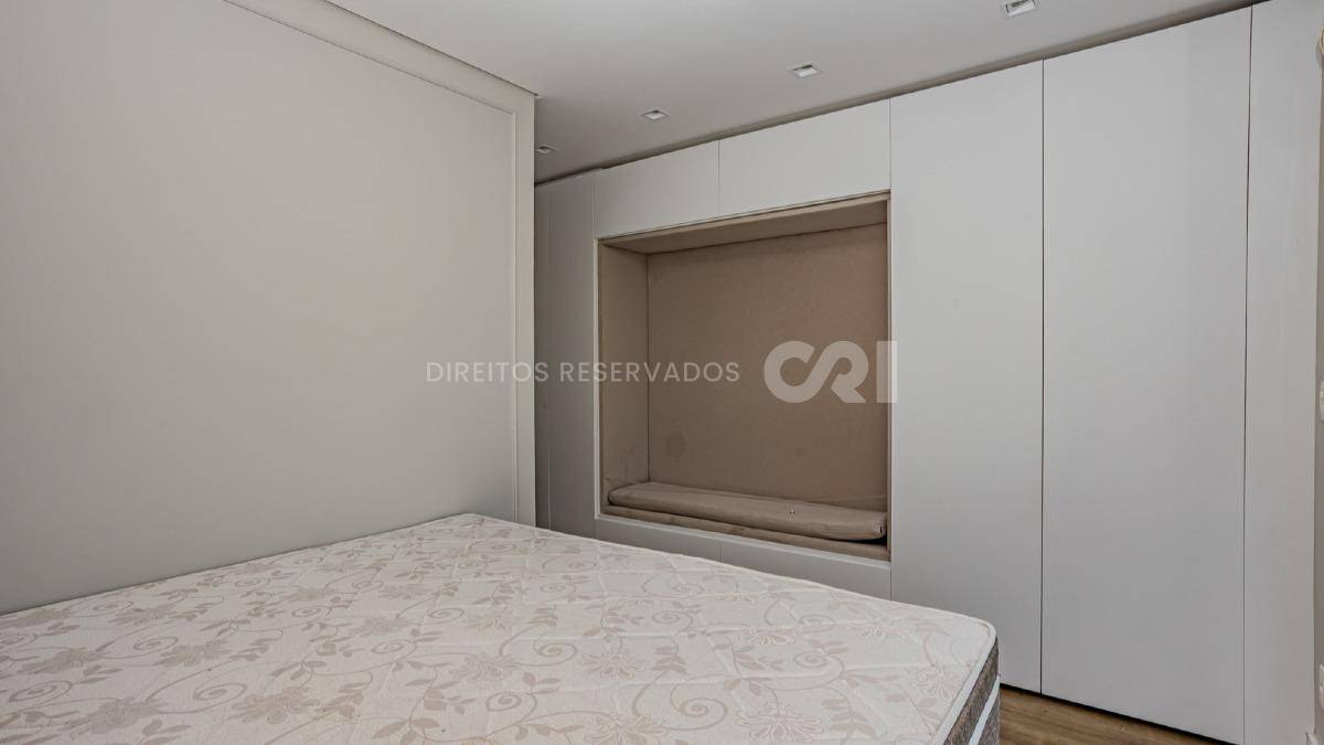 Apartamento com 3 Suítes no Amores da Brava Club House na Praia Brava, Itajaí.