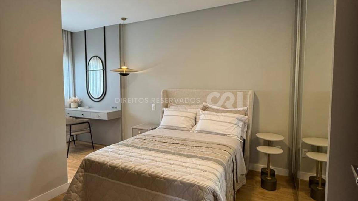 Apartamento com 3 Suítes no Boulevard Royal no Centro, Itapema
