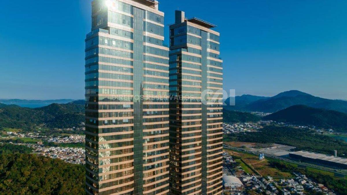 Apartamento com 4 Suítes, 3 vagas no Yachthouse by Pininfarina na Barra Sul em Balneário Camboriú