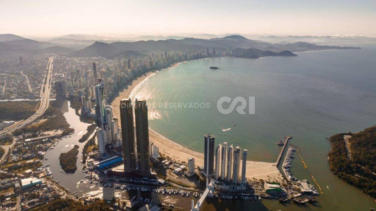 Apartamento com 4 Suítes, 3 vagas no Yachthouse by Pininfarina na Barra Sul em Balneário Camboriú