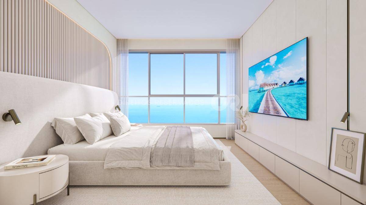 Apartamento com 4 Quartos no North Tower no Bairro Pioneiros, Balneário Camboriú