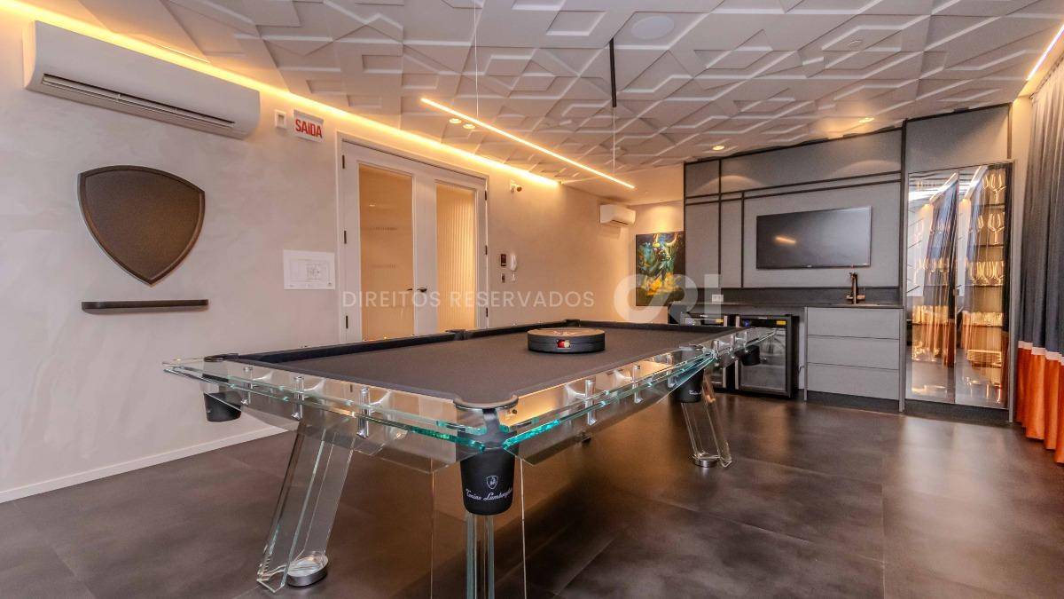 Apartamento com 4 Suítes no Tonino Lamborghini na Barra Sul em Balneário Camboriú