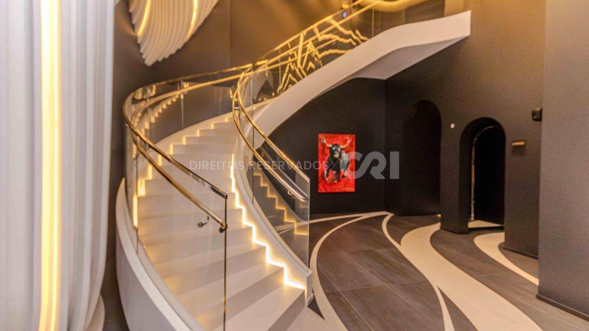 Apartamento com 4 Suítes no Tonino Lamborghini na Barra Sul em Balneário Camboriú