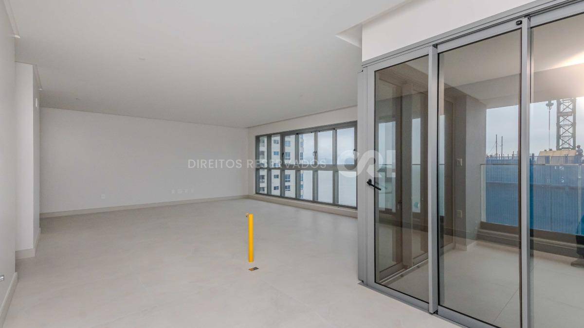 Apartamento com 4 Suítes no Tonino Lamborghini na Barra Sul em Balneário Camboriú