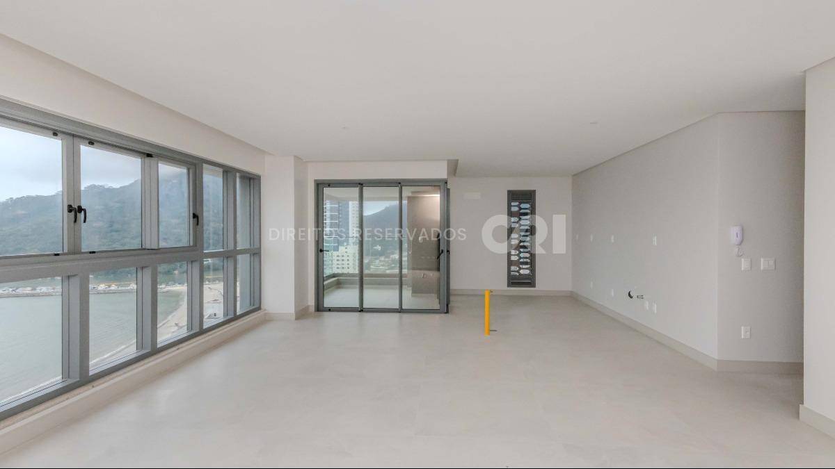 Apartamento com 4 Suítes no Tonino Lamborghini na Barra Sul em Balneário Camboriú