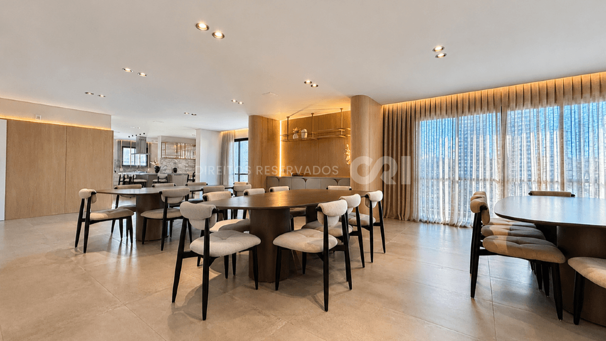 Apartamento com 2 Quartos no Manu Bay na Praia Brava em Itajaí