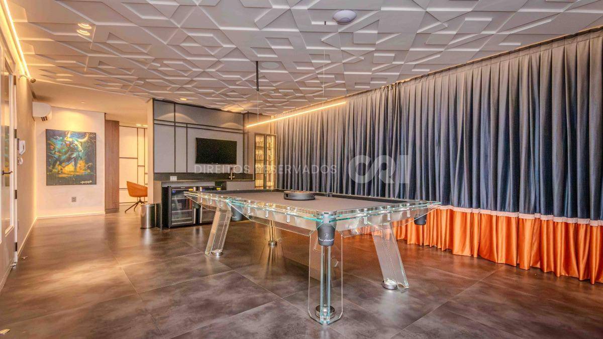 Apartamento com 4 Suítes no Tonino Lamborghini Residences na Barra Sul em Balneário Camboriú