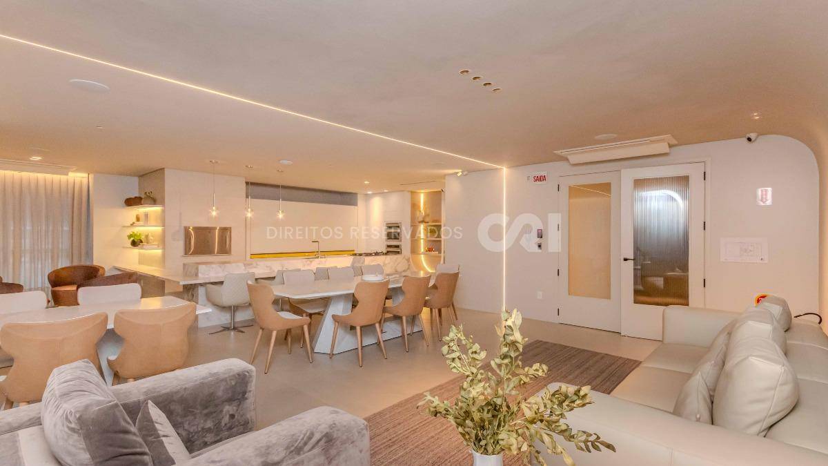 Apartamento com 4 Suítes no Tonino Lamborghini Residences na Barra Sul em Balneário Camboriú