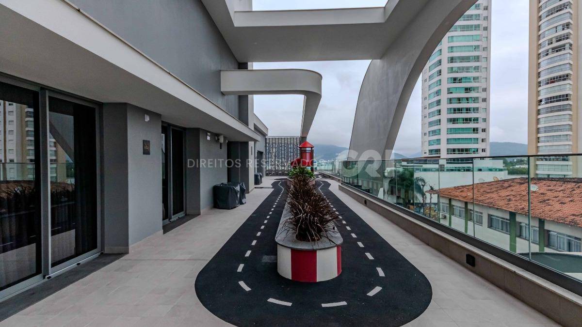 Apartamento com 4 Suítes no Tonino Lamborghini Residences na Barra Sul em Balneário Camboriú