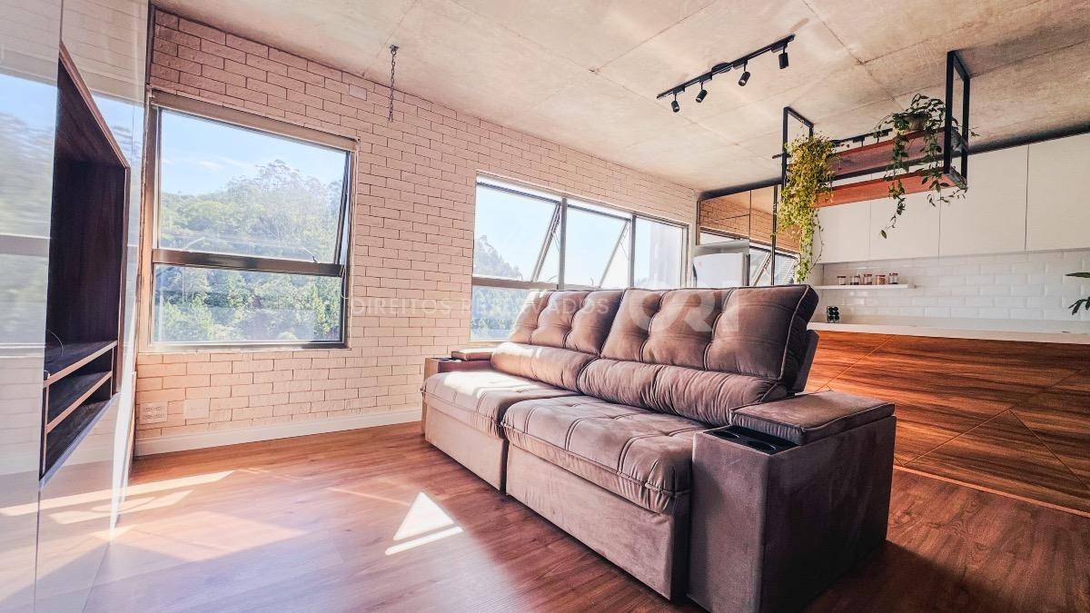 Apartamento com 1 Quarto Mobiliado no MaxHaus na Praia Brava em Itajaí