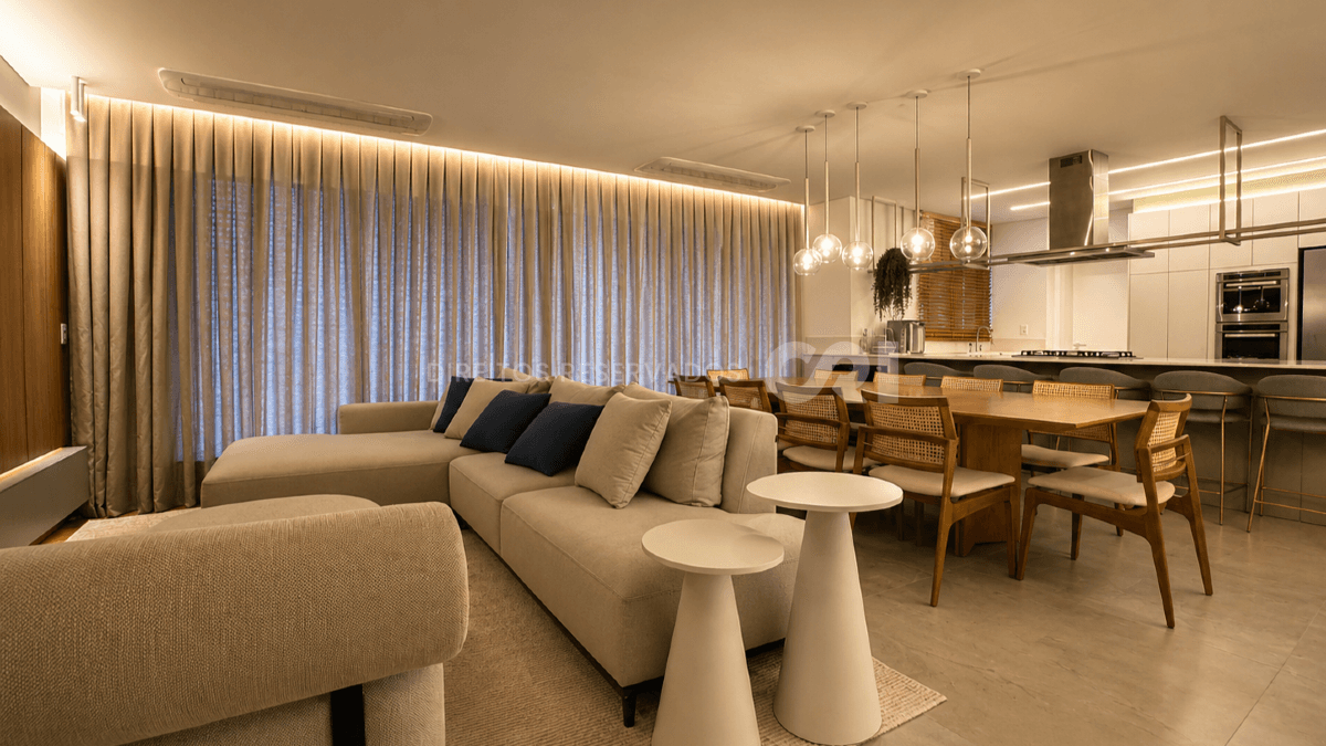 Apartamento com 3 Suítes no Edifício Le Blanc na Praia Brava em Itajaí
