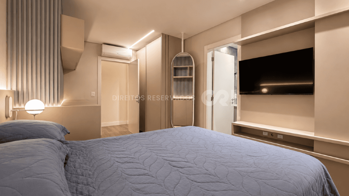 Apartamento com 3 Suítes no Edifício Le Blanc na Praia Brava em Itajaí