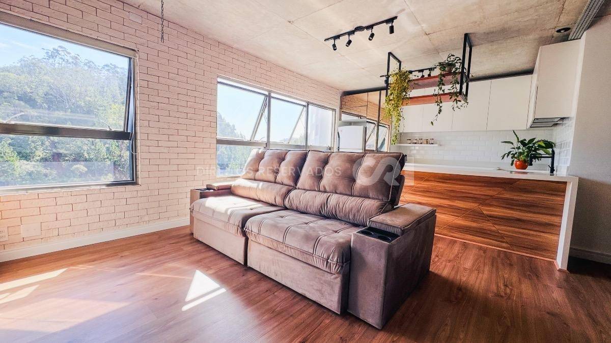 Apartamento com 1 Quarto Mobiliado no MaxHaus na Praia Brava em Itajaí