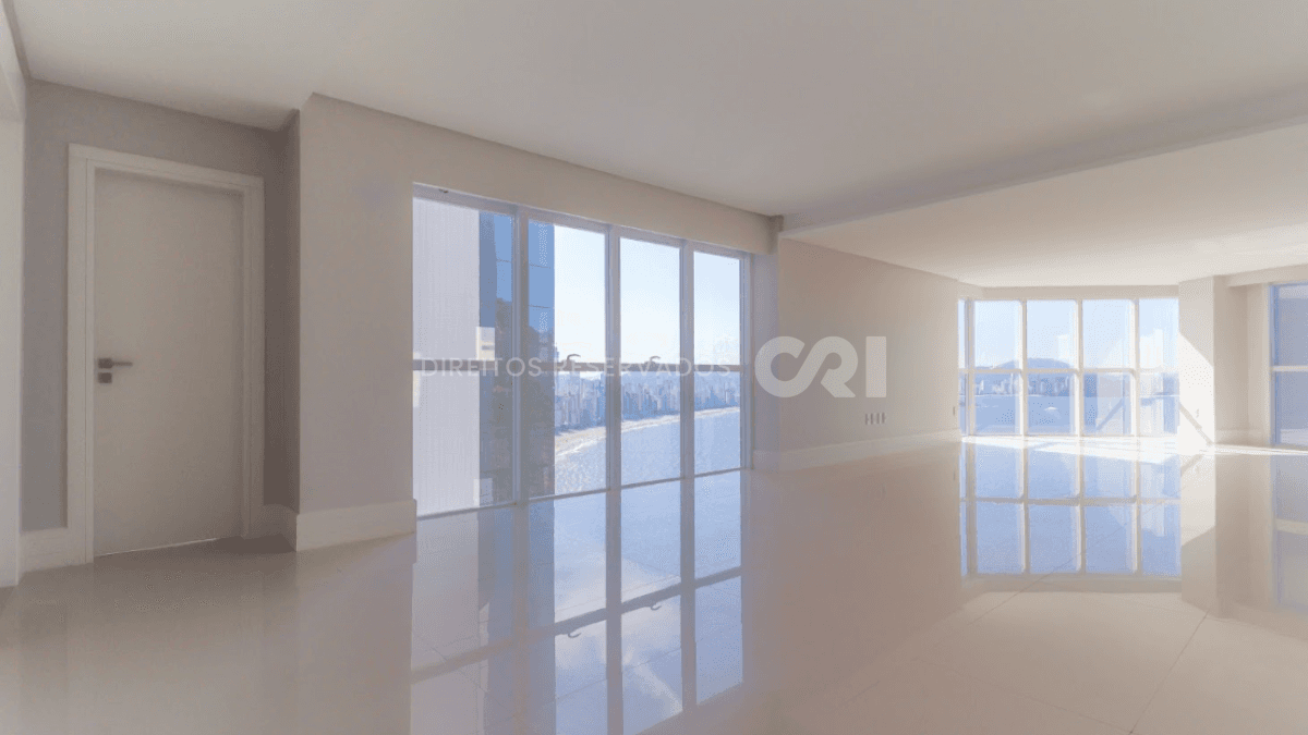 Apartamento Frente Mar no Ibiza Torre Norte na Av. Atlântica, Centro de Balneário Camboriú