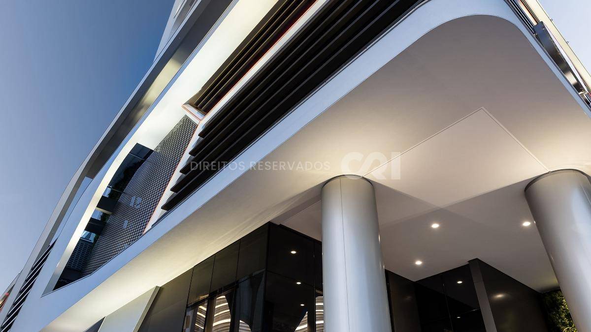 Apartamento com 4 Suítes no Tonino Lamborghini Residences na Barra Sul em Balneário Camboriú