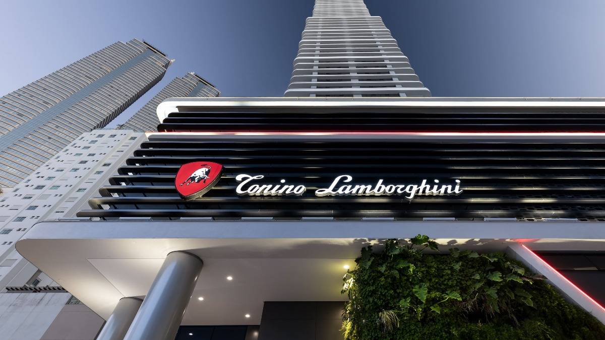 Apartamento com 4 Suítes no Tonino Lamborghini Residences na Barra Sul em Balneário Camboriú