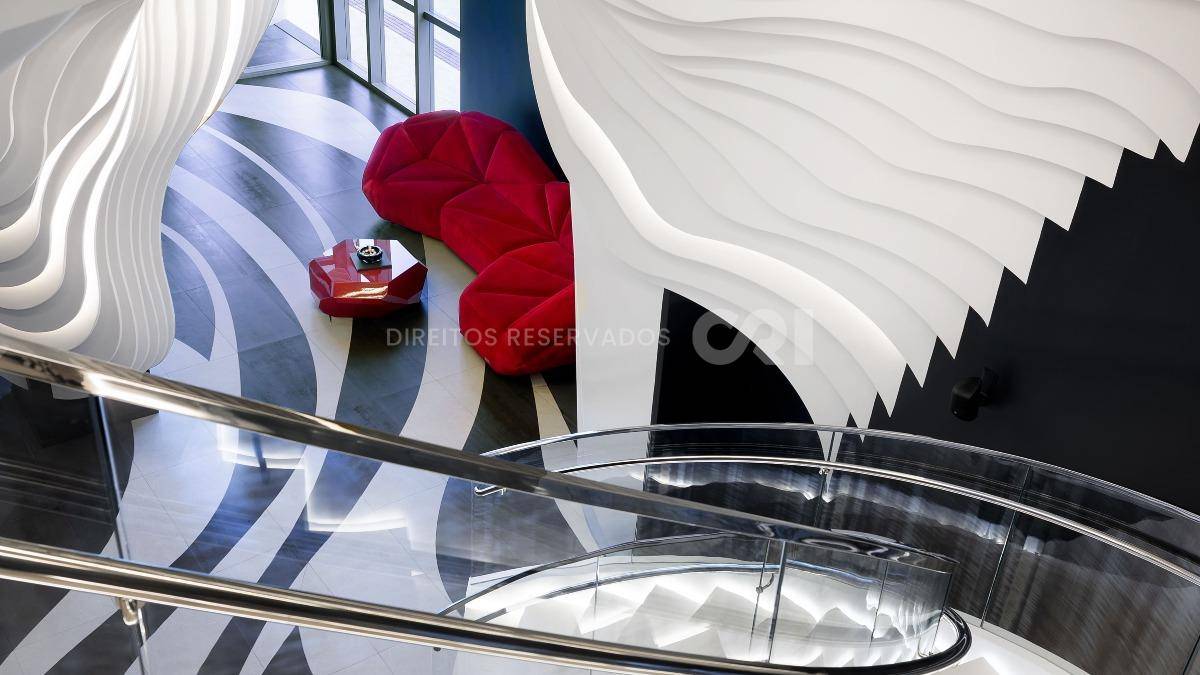 Cobertura com 4 suítes no Tonino Lamborghini Residences na Barra Sul em Balneário Camboriú