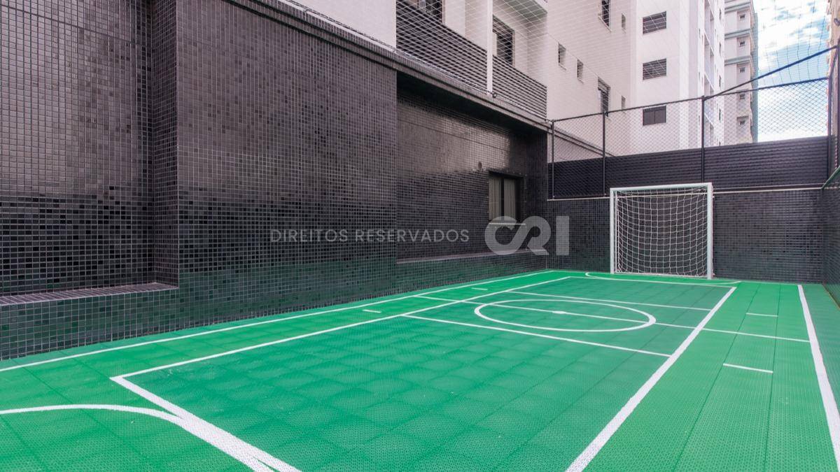 Apartamento de Alto Padrão com 3 Suítes no Imperia Del Mare na Meia Praia, Itapema
