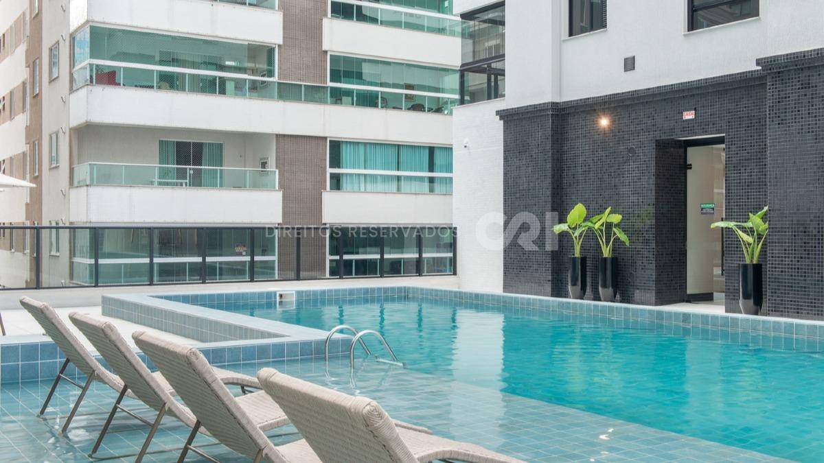 Apartamento 164m² com 4 Suítes no Edifício Imperia Del Mare na Meia Praia em Itapema