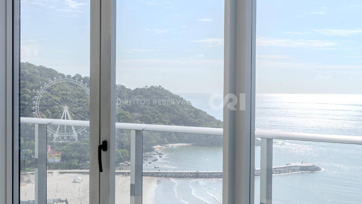 Apartamento com 4 Suítes no Edifício Splendido no Centro em Balneário Camboriú