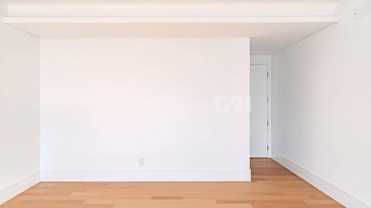 Apartamento com 4 Suítes no Edifício Splendido no Centro em Balneário Camboriú