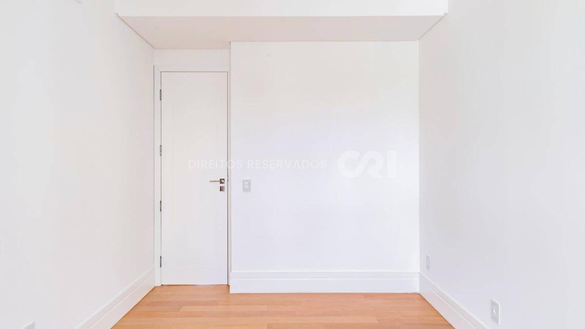 Apartamento com 4 Suítes no Edifício Splendido no Centro em Balneário Camboriú