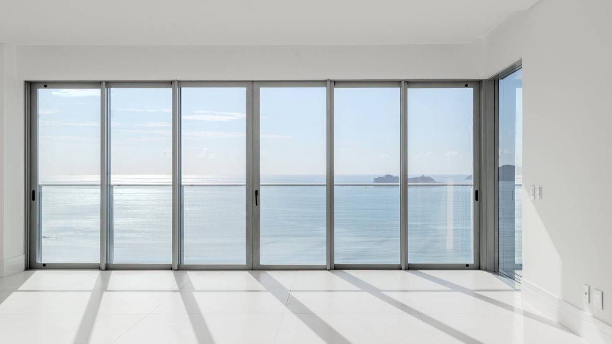 Apartamento com 4 Suítes no Edifício Splendido no Centro em Balneário Camboriú
