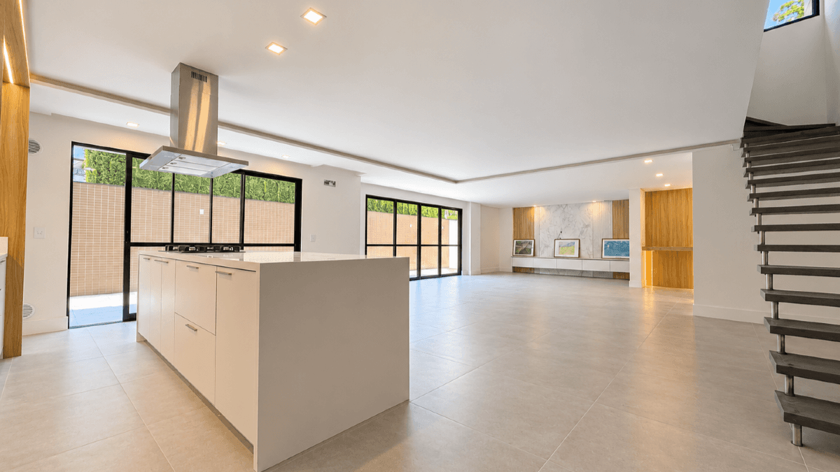 Garden Duplex Frente Mar com 3 Suítes no La Plage em Cabeçudas, Itajaí
