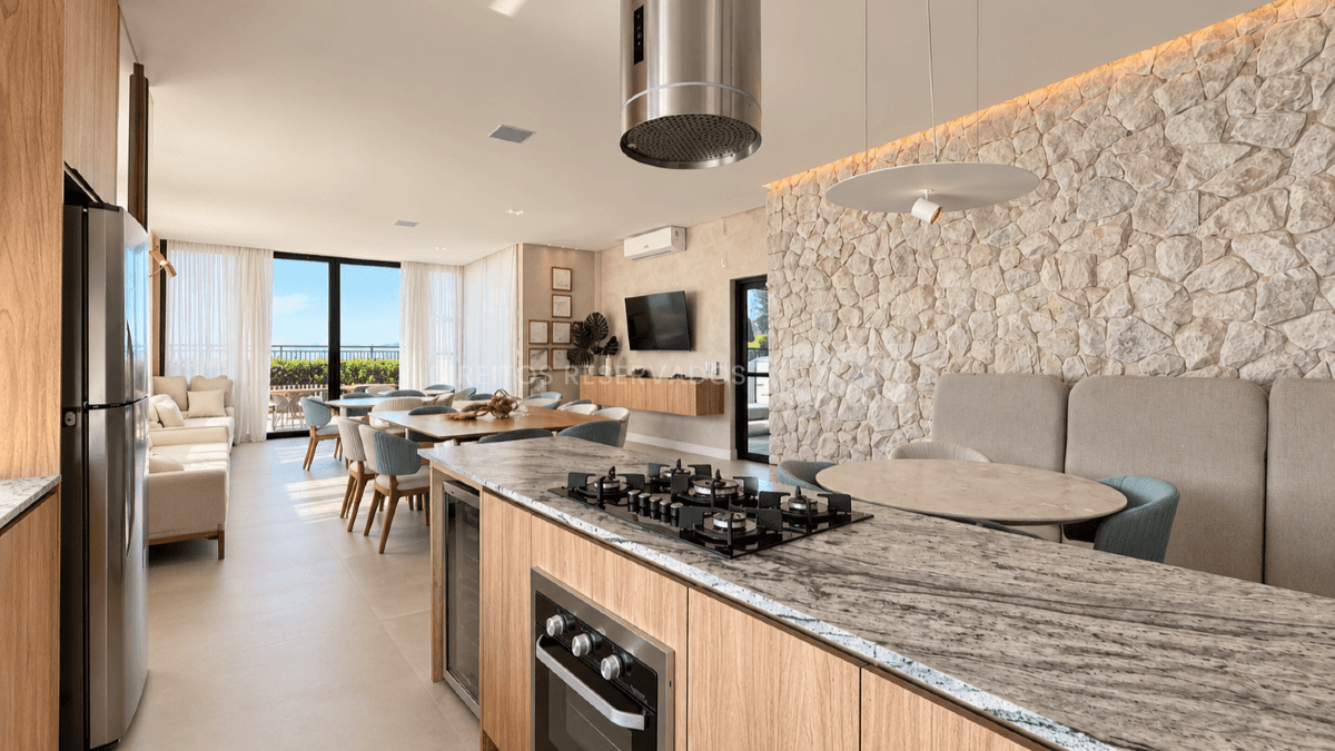 Apartamento Frente Mar Mobiliado com 3 Suítes no La Plage em Cabeçudas, Itajaí