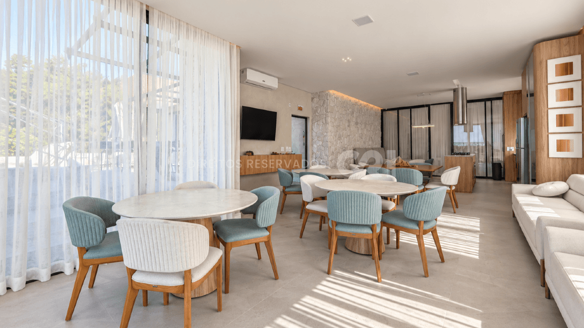 Apartamento Frente Mar Mobiliado com 3 Suítes no La Plage em Cabeçudas, Itajaí