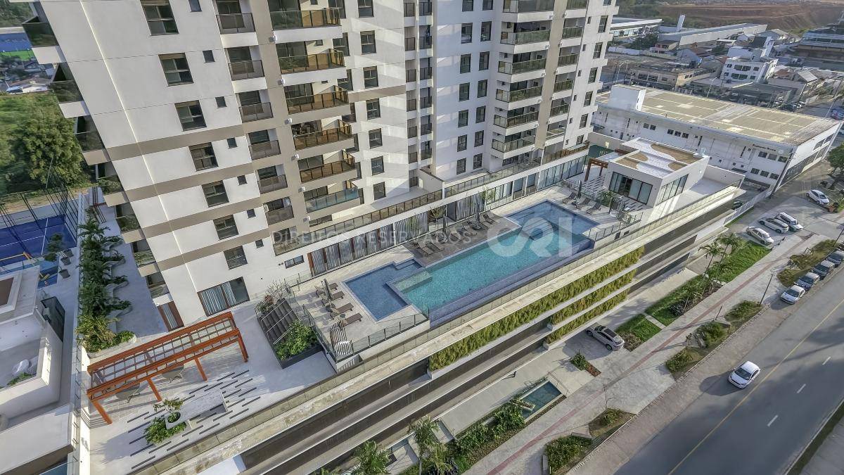 Apartamento com 3 dormitórios no Torres da Brava na Praia Brava em Itajaí