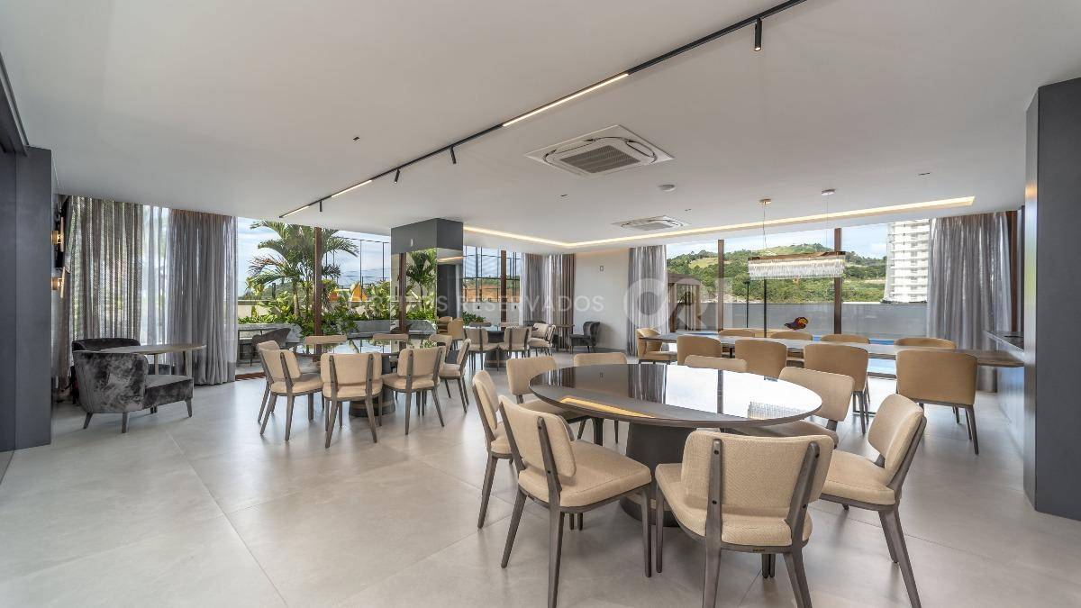 Apartamento 86m² com 3 Dormitórios no Edifício Torres da Brava na Praia Brava em Itajaí