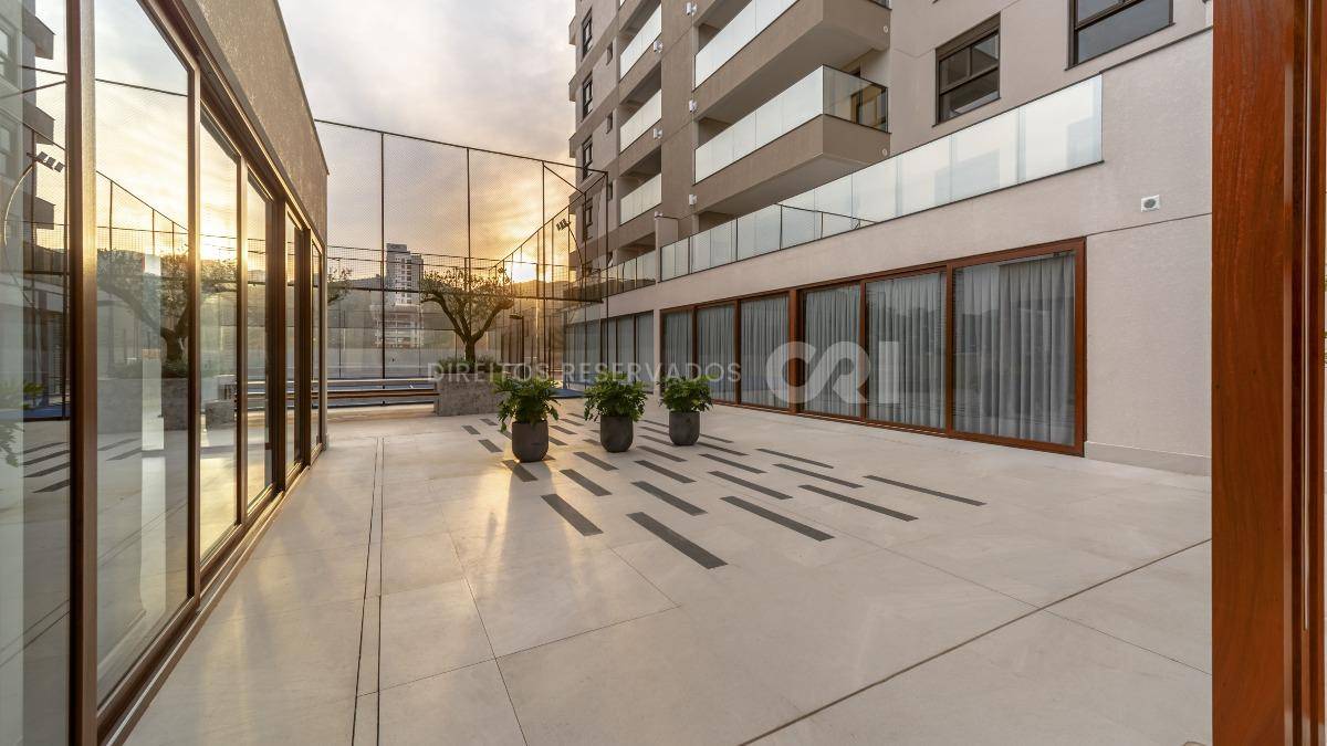 Apartamento com 2 suítes no Edifício Torres da Brava na Praia Brava em Itajaí