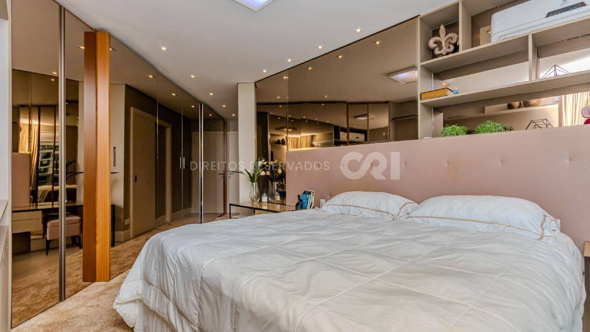 Apartamento com 3 Suítes no Brava Home Resort na Praia Brava em Itajaí