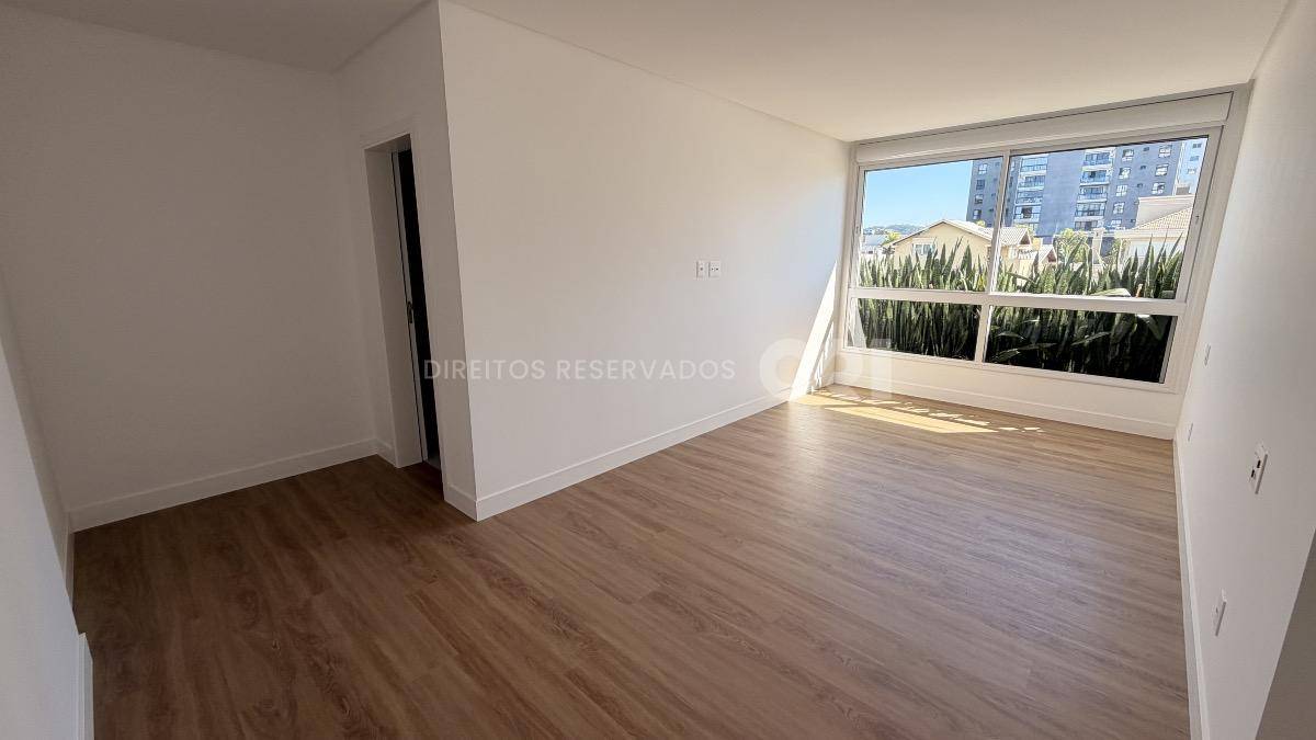 Apartamento com 3 Suítes no Riva Praia Brava em Itajaí