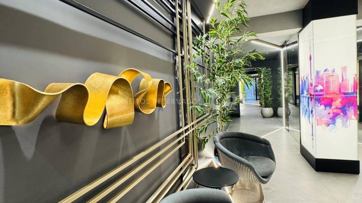 Apartamento 203m² com 4 Suítes no Edifício Shanghai Tower na Meia Praia Itapema