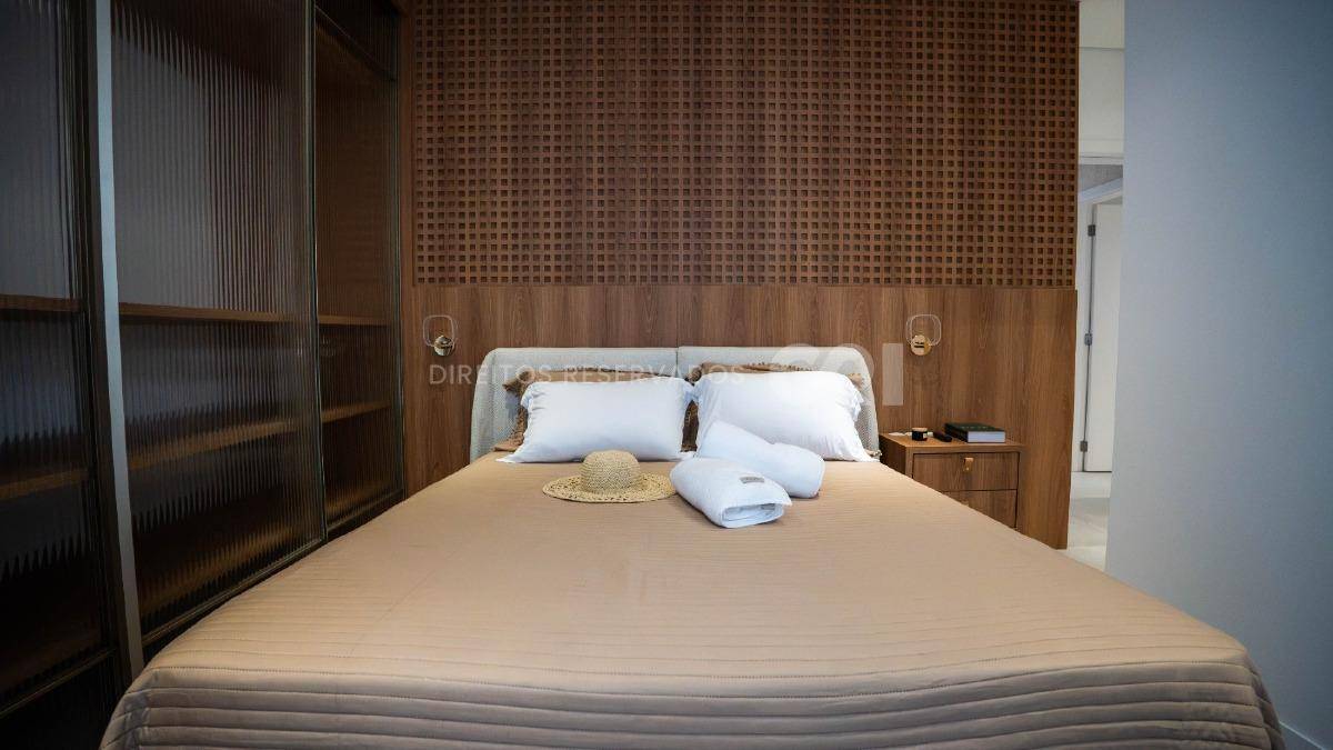 Apartamento com 4 Suítes no Mayfair, Centro de Itapema