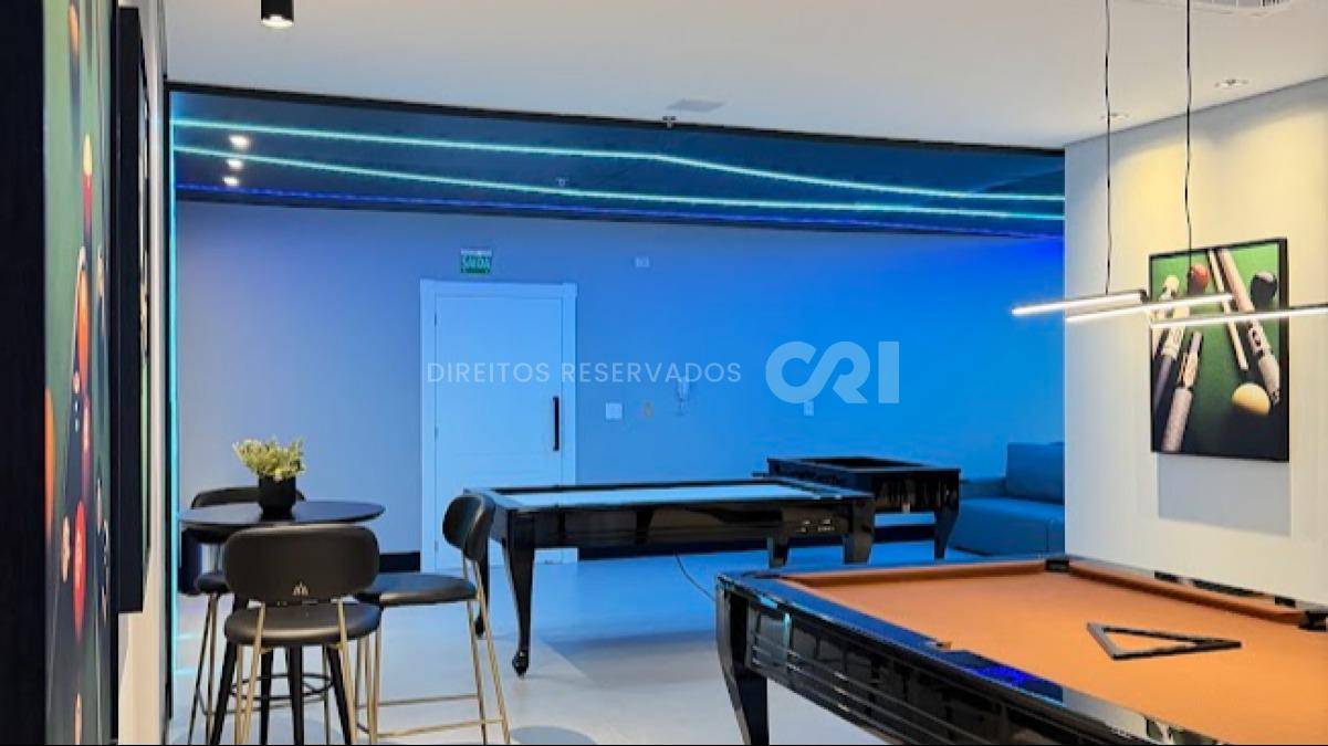 Apartamento com 3 suítes no Edifício Number One no Centro em Itapema