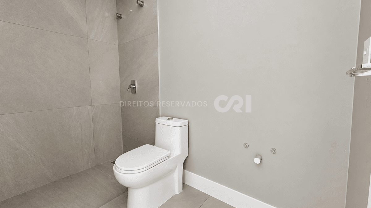 Apartamento com 3 Suítes no Ocean Wind na Praia Brava em Itajaí