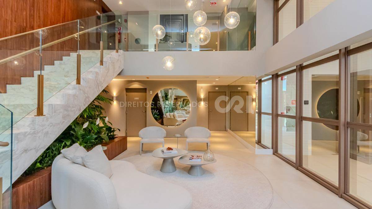 Apartamento com 3 Suítes no Ocean Wind na Praia Brava em Itajaí