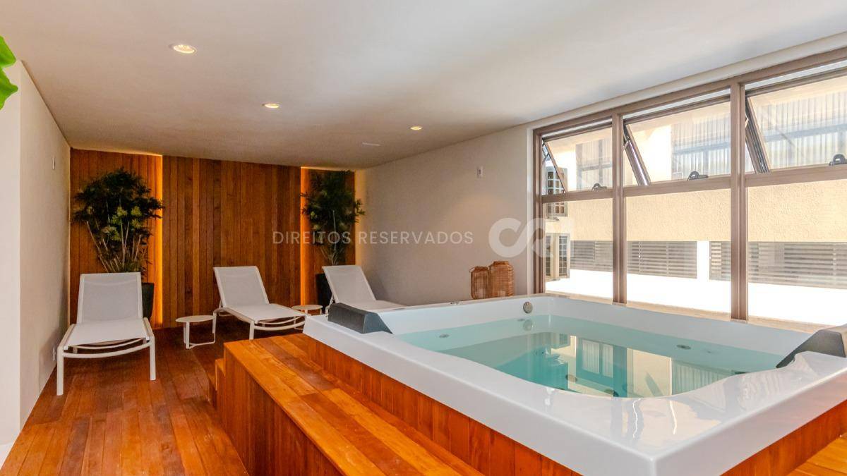 Apartamento com 3 Suítes no Ocean Wind na Praia Brava em Itajaí