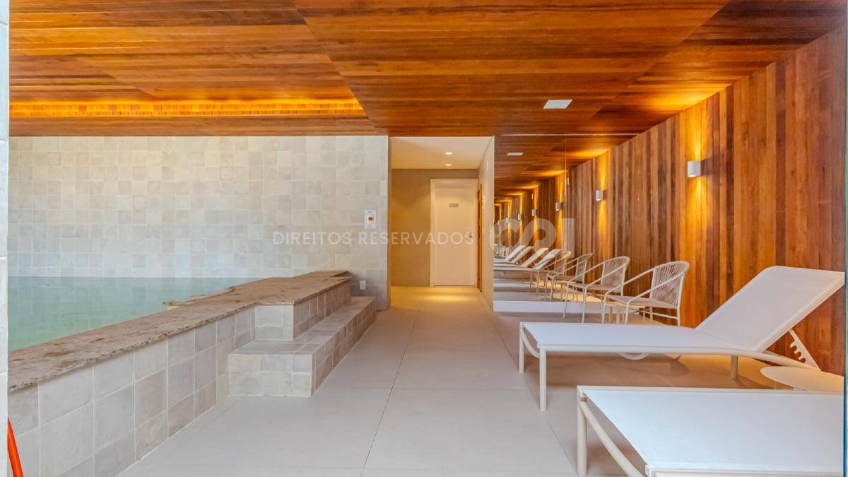 Apartamento com 3 Suítes no Ocean Wind na Praia Brava em Itajaí